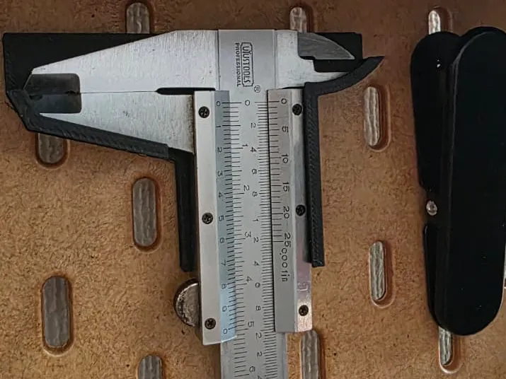 Porta Pie de Metro Caliper Ikea Skadis