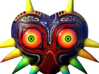 Tribal mask statue