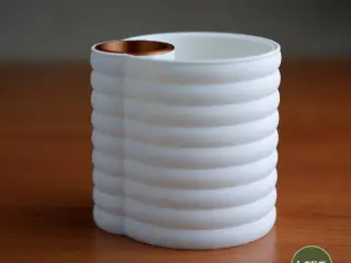 cloud pen holder