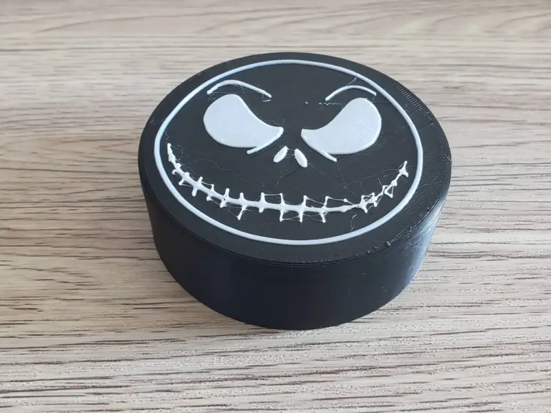 Caja redonda con tapa magnética