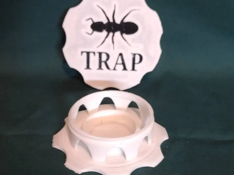 Ant Trap / Bait Dispenser - Pet Safe with Recipe