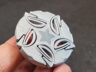 Gyro bouncing star spinner