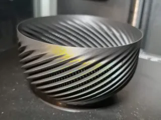 Ribbed planter 02