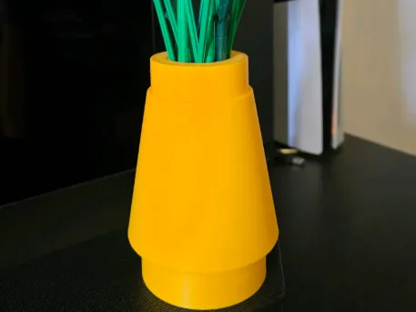 LEG0_vase