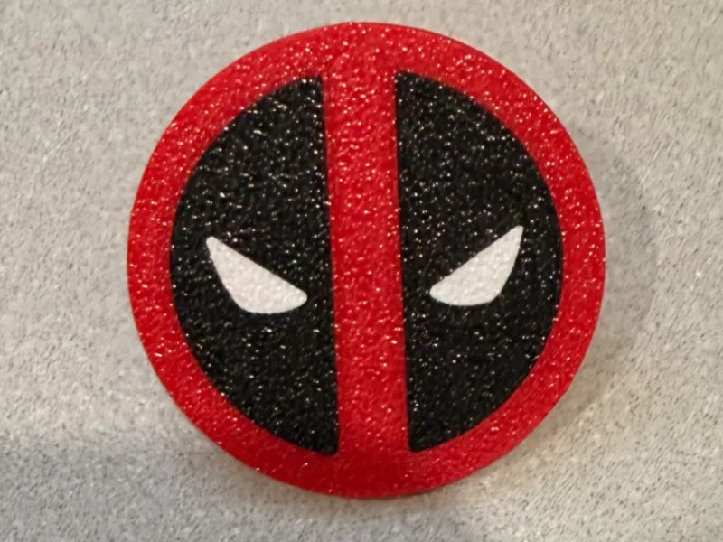 Deadpool 3D Printed Pin Badge 🔴⚫