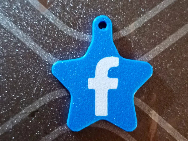 Facebook 4 Anahtarlık