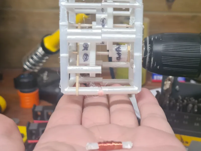 Avvolgibobina con contatore per fili elettrici, il primo nel suo genere