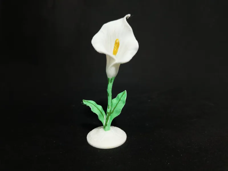 Elegant Calla Lily sculpture decoration