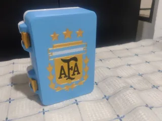 CAJA MESSI y AFA 400 figuritas 