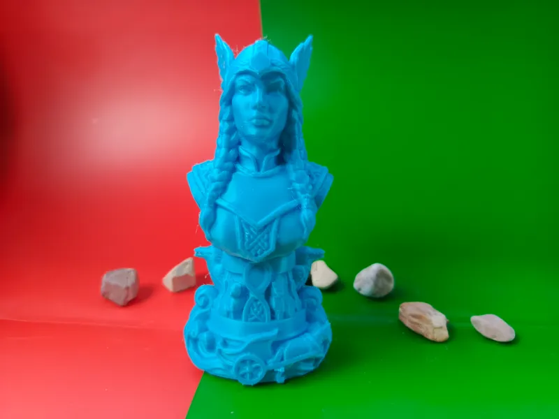 Busto di Freyja, Dea dell'Amore e della Guerra - Scultura della Mitologia Norrena