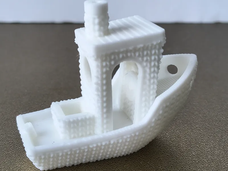 Modelo de barco de prueba Benchy de punto.