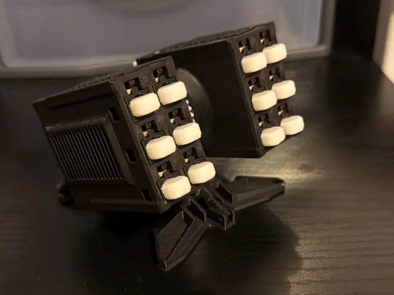 中央砲塔デスクトップトイ