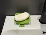 Self-draining soap dish-0