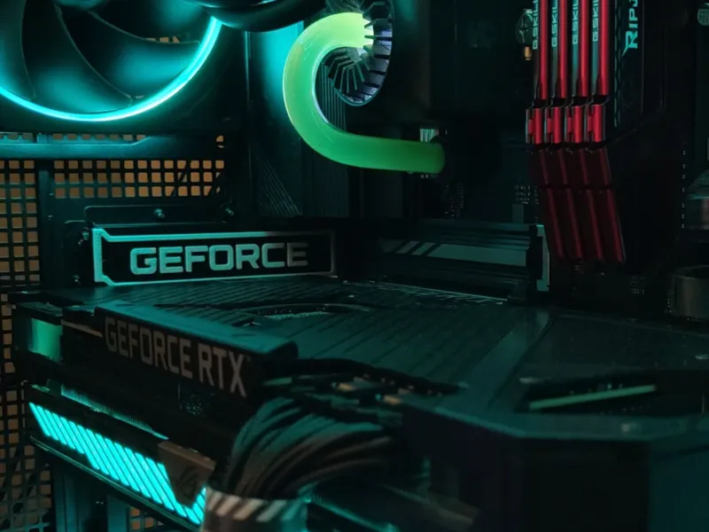 غطاء بديل لفتحة PCI-E (GEFORCE)