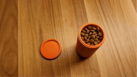 便利な密閉式キャットフード保存ボックス
