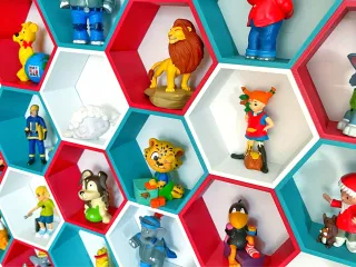 Shelf for Tonie figures / Regal für Tonie Figuren (Toniebox)