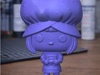 Strawberry Shortcake Chibi Figure