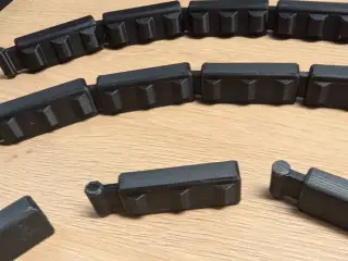 Chain Backscratcher