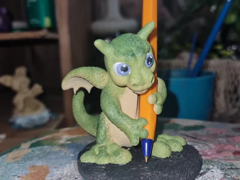 Suporte de Canetas Dragão