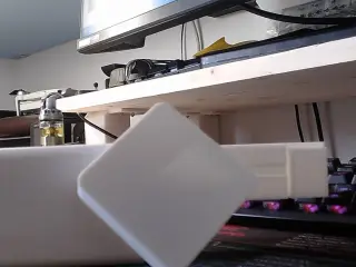 Portable penholder