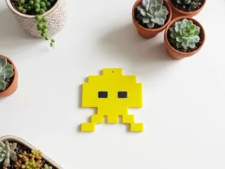 Space Invaders: 8-Bit Pixel Art Keychains