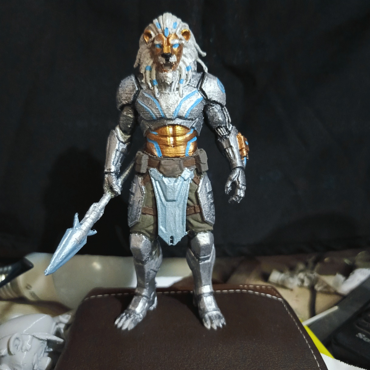 homme lion-0