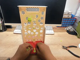 弹珠台 marbles game