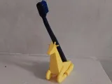 Giraffe toothbrush/razor holder-0