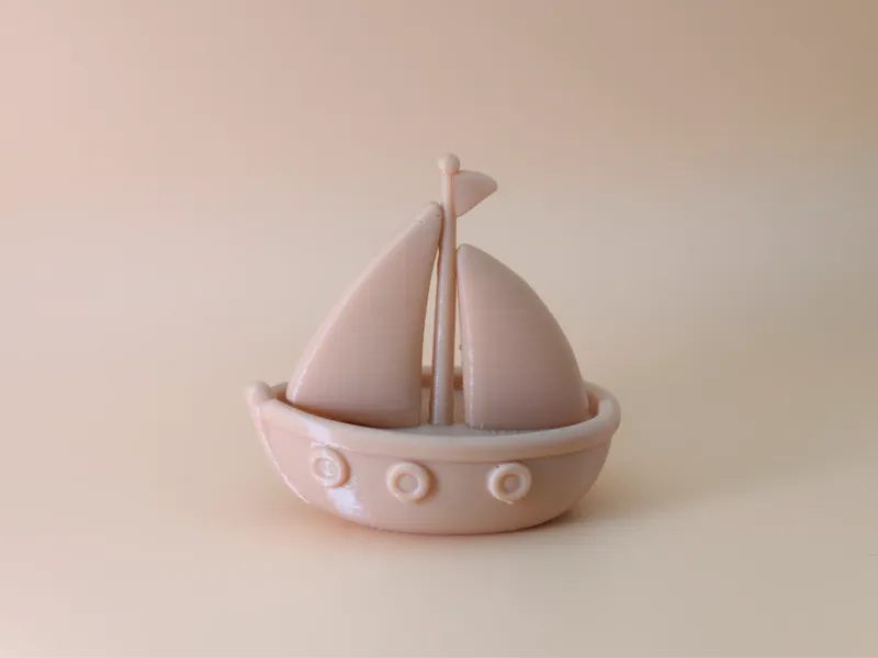 Mini barca a vela