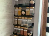 Spice Container Shelves in 2 Dimensions-0