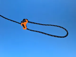 Guyline Tensioner