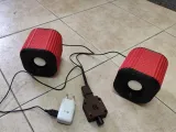 DIY Bluetooth Desktop Speakers-0