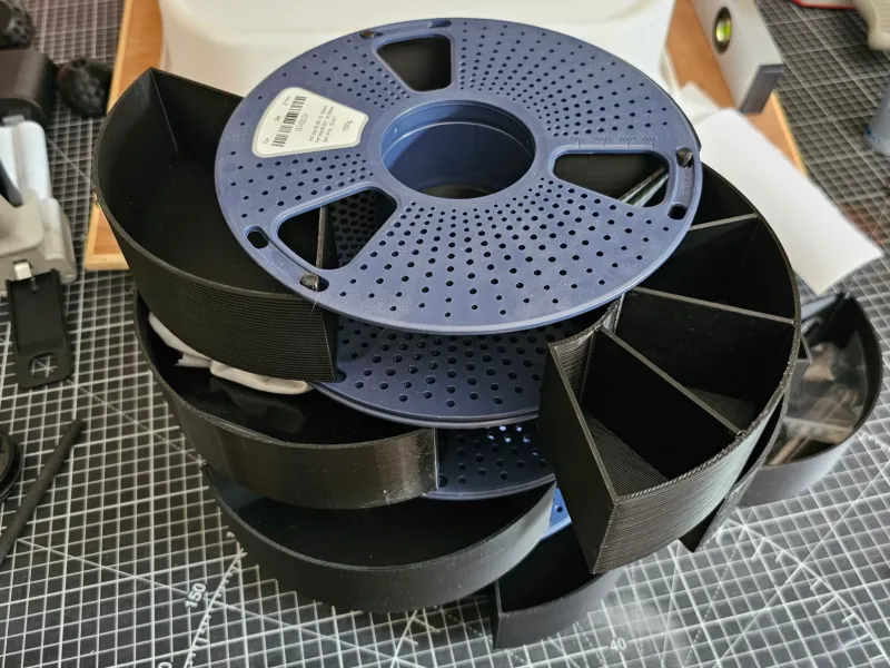 Recycling Sunlu spools into drawers