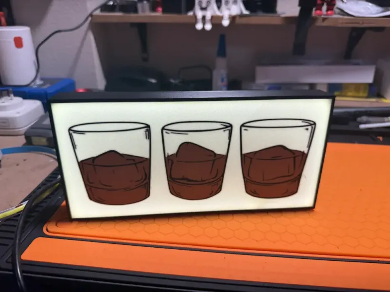 Whiskyglas-Leuchtkasten