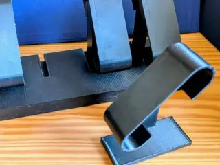 Stand for 4 Solar Watches