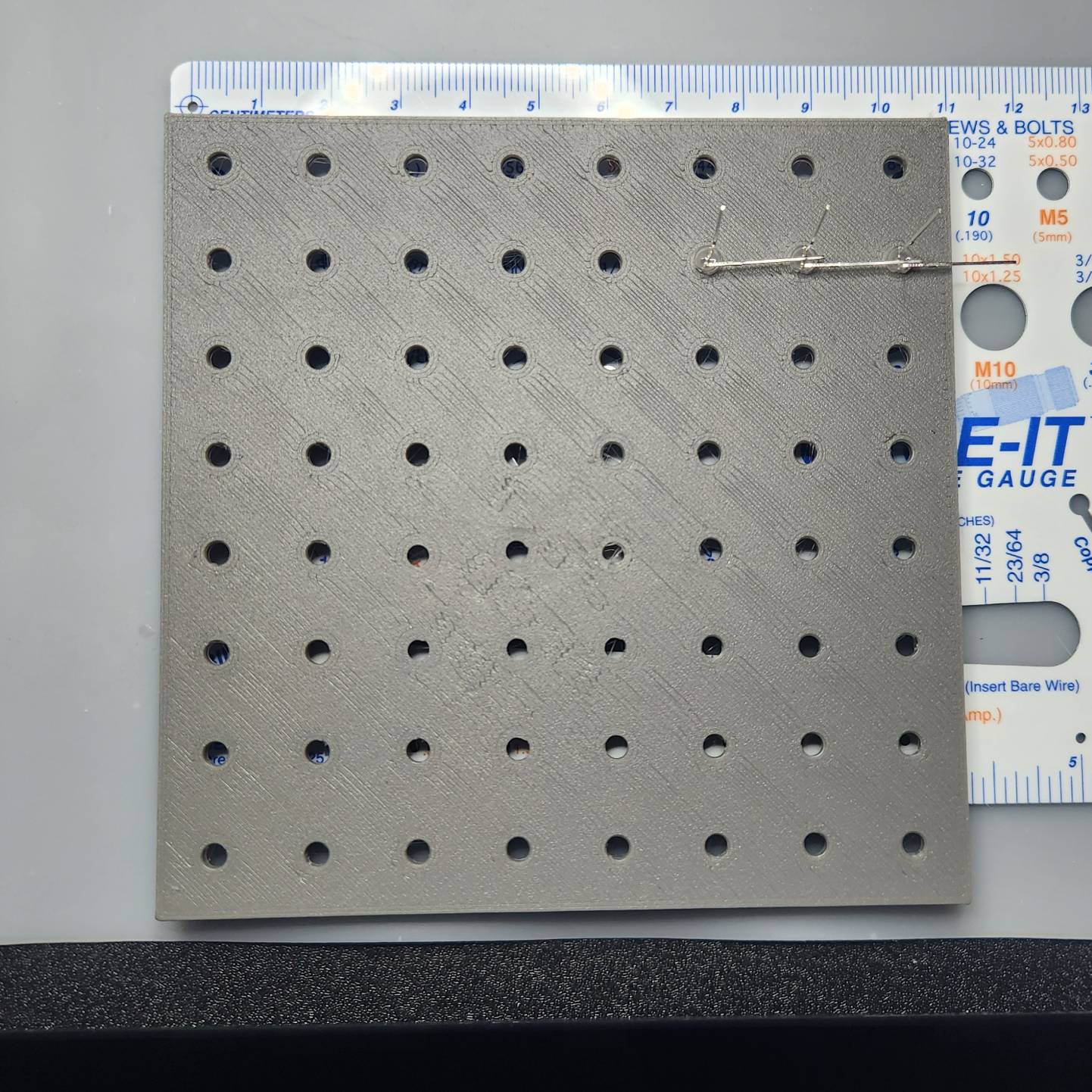 Archivos de impresora 3D | Archivo 3MF | 8x8 LED Jig | Creality Cloud