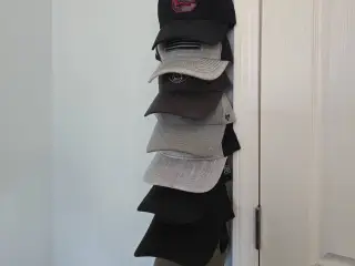 Baseball cap organizer