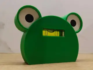 Frog spirit/bubble level