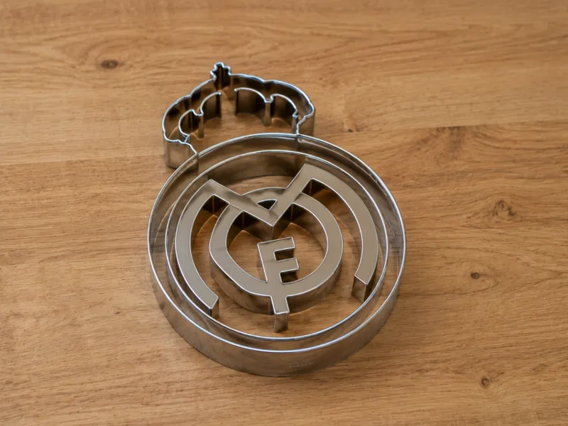 Cortante del escudo Del Real Madrid