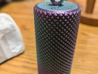 knurled twist container -0 knurled twist contain