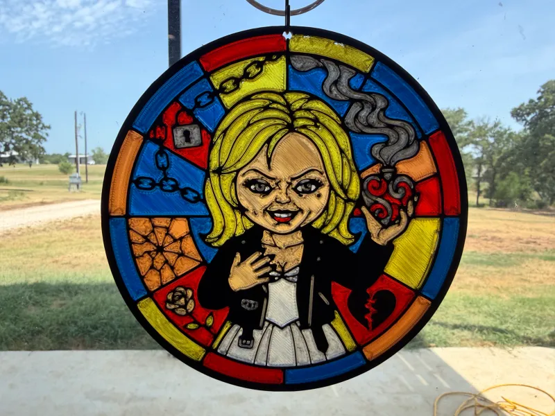 💍 Tiffany Stained Glass Suncatcher — Bride of Chucky Window