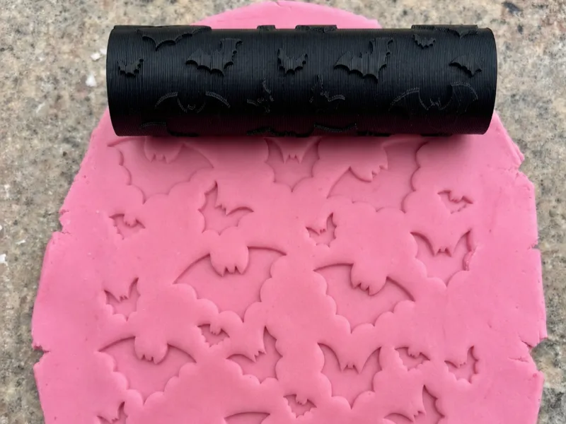 Bats Pattern Roller