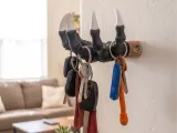 Dragon Claw Key Mount-0