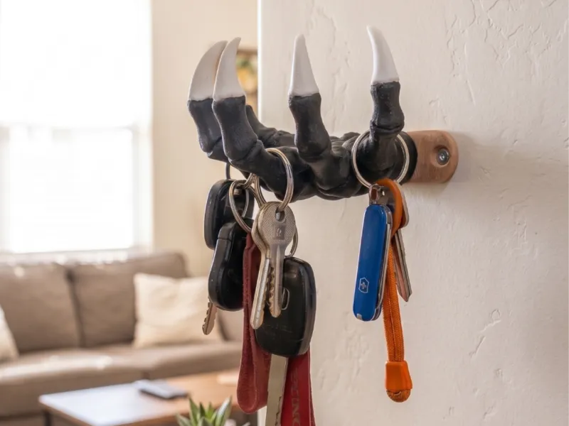 Dragon Claw Key Mount