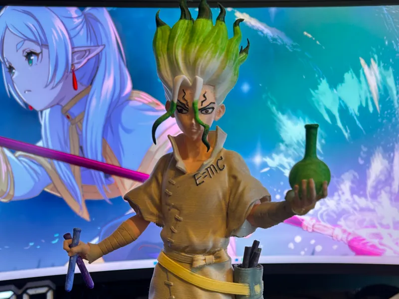 Figurină anime Dr. Stone Senku Ichigami