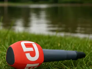 CMTv Microphone - CR7 meme