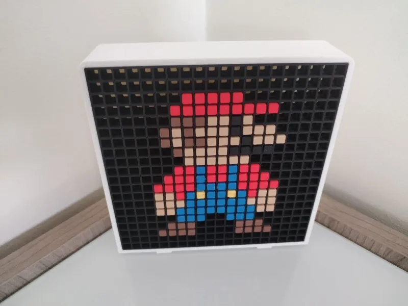 Boîtier d'écran pour pixel art