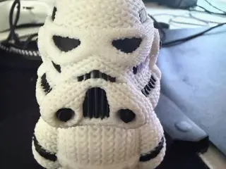 Knitted Starwars (Stromtrooper, Mandalorian, Darth Vader)