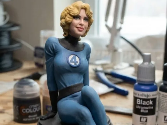 Invisible Woman - Classic Comic Statue / Bust 3D Print Model