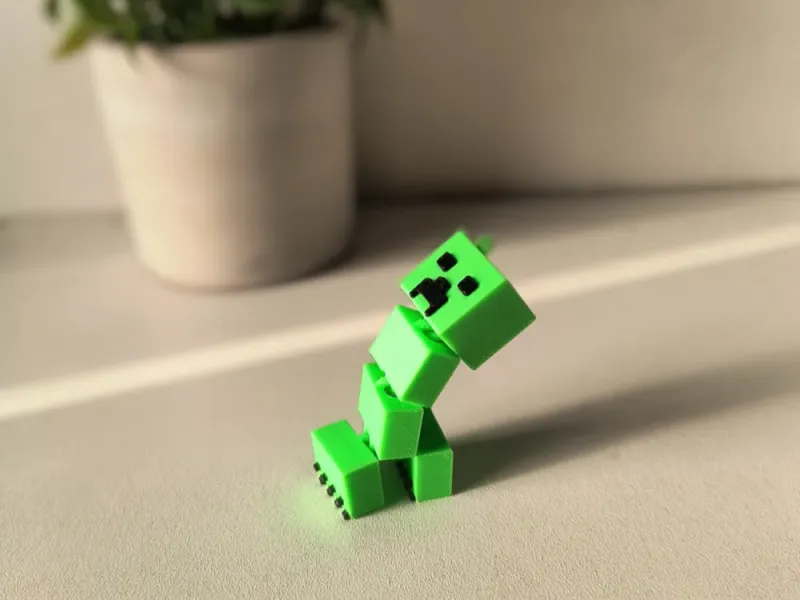 articulated minecraft creeper